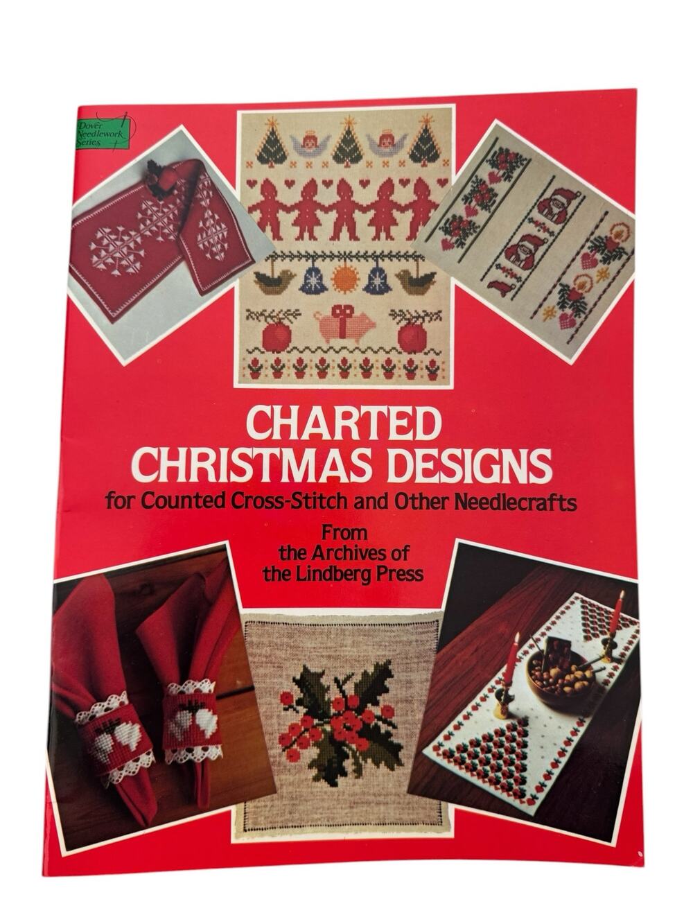 Vintage Charted Christmas Designs Cross Stitch Needlecraft Book 1982 47 pages
